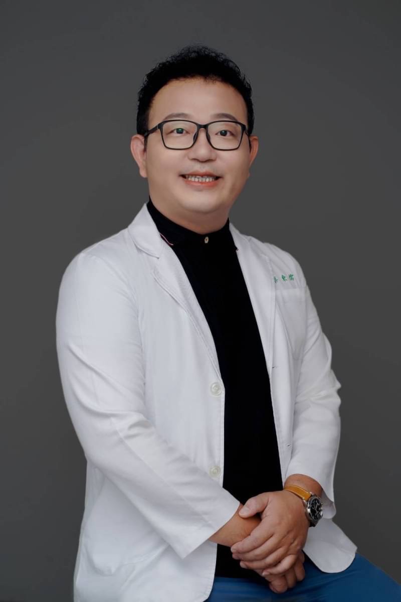 蔡東儒 醫師